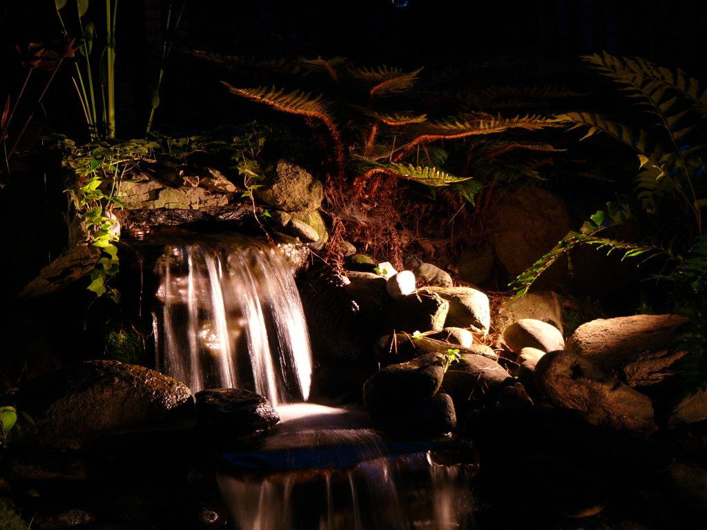 Raleigh Residential Waterfall Lighting