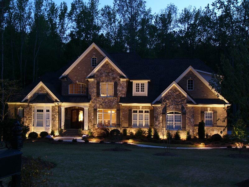 landscape lighting designers residential
